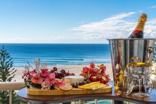 Coolangatta Apartment | Elegant Eden Tower Apartments with Oceanfront Pool Access
