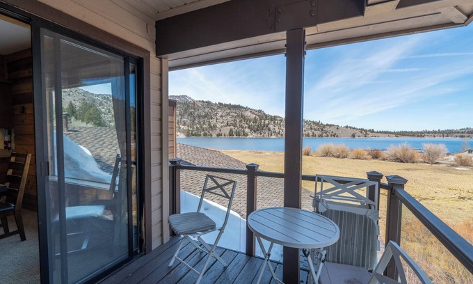 June Lake Condo | Edgewater #10: Breathtaking Views & Family-Friendly Amenities
