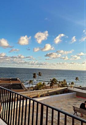 Ondina Apartment | Seaside Comfort at Edifício Metropole Ondina - Rated 9.4/10