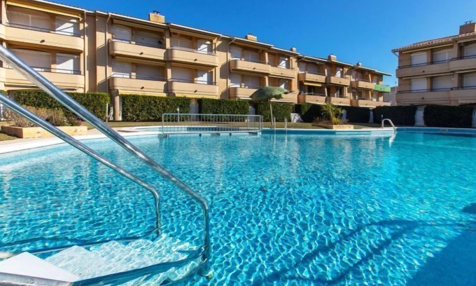 Els Griells Apartment | Edificio Tamarius: Oceanfront Bliss with Top Guest Rating
