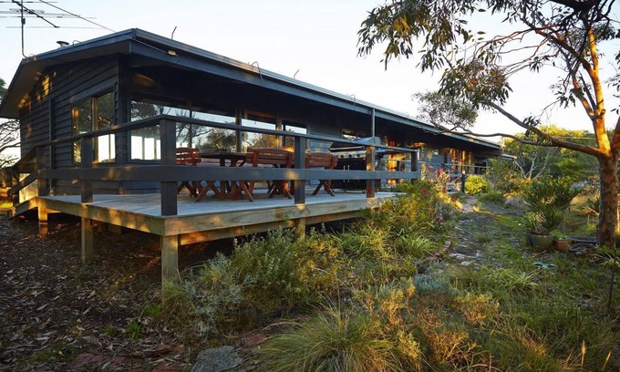 Fairhaven House | Edith's House: Ocean Views & Separate Teen Retreat
