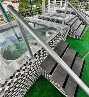 Samana Apartment | Pet-Friendly EDMA Apartahotel with Pool and Spa Amenities