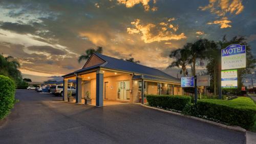 South Tamworth Hotel | Relax at Edward Parry Motel and Apartments - 4-Star Comfort