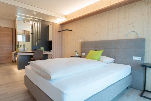 Eberstalzell Hotel | Perfectly Located Hotel Eberstalzell with Family-Friendly Amenities