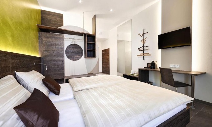 Marchtrenk Hotel | Pet-Friendly eee Hotel Marchtrenk with Great Accessibility