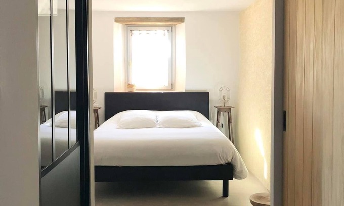 Blanquefort-sur-Briolance House | Cozy Gîte with Modern Amenities and Pet-Friendly Options