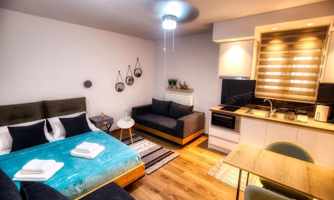 Trikala Apartment | Discover Efi's Little Treasure: Guest Rated 9.1/10