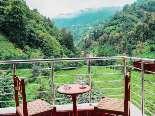 Ayder Apartment | Delightful Efulim Apart: 4-Star Stay with Breakfast Included