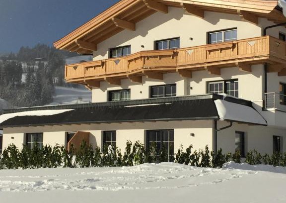 Lauterbach Apartment | Top-Rated Eggerbauer Hotel with Family-Friendly Amenities