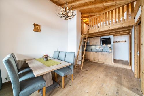 Verano Apartment | Explore Eggerhof Fernblick: Pet-Friendly with Pool Access