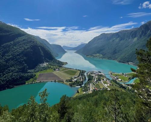 Skjolden House | Oceanfront Eide Gard: Family-Friendly with Breathtaking Views