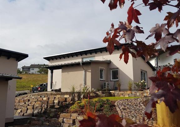Hunerbach House | Unforgettable Stays at Eifelia Ferienhäuser with Pool & Hot Tub