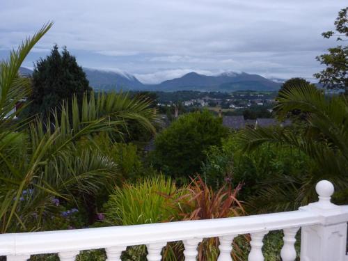 Menai Bridge Bed & Breakfast | Exceptional Eildon: Guest Rated 9.4 with On-Site Dining