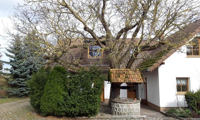 Schonfeld House | Relax at Ein Bett im Kornfeld - Haus Weitblick with Pool