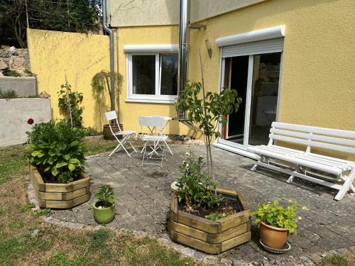 Gunningen Apartment | Peaceful Apartment in a Tranquil Location - Guest Rated 9/10