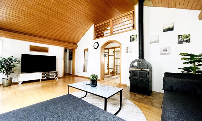 St. Gallen Apartment | Einzigartige Schöne Altbau- Wohnung Im Zentrum