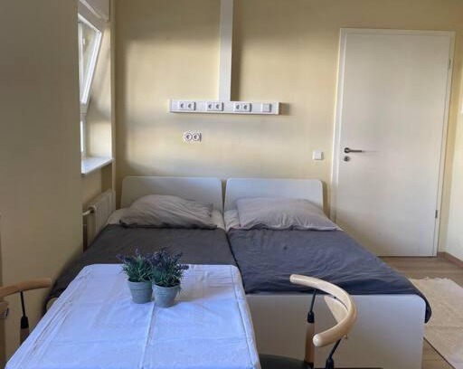 Westend Apartment | Cozy Apartment with Shower, Pet and Child Friendly Amenities