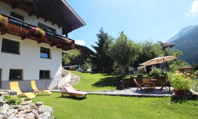 Pettneu am Arlberg Apartment | Exceptional Eisenspitze: Spa, Lake Views & Family-Friendly