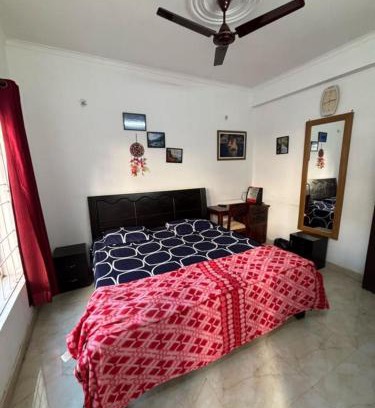 Shyamkhet Apartment | Experience Ekaant Homestay: Rated 9.2, Family-Friendly Stay