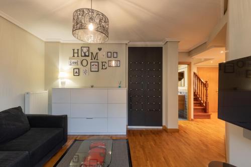 Zestoa Apartment | Family-Friendly Retreat at Ekain by Baskeyrentals