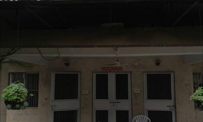 Solan House | Welcoming Ekant Villa: Ideal for Families and Pets