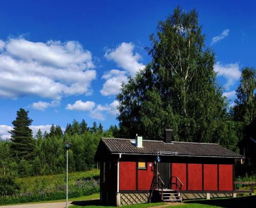 Eksharad House | Cozy Ekesberget Stugby stuga 15 - Family-Friendly Retreat