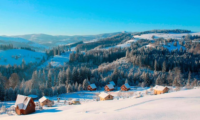 Roztoky Resort | Discover Eko-kurort Khutir Tyhyi: Pet-Friendly Retreat