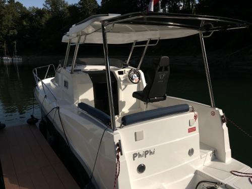 Polanczyk Boat Rental | Oceanfront EKO-YACHT: Rated 9/10 for Family Getaways