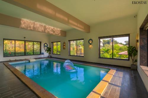 Atvan Villa | Experience Ekostay Kingfisher Villa with Indoor Pool & More