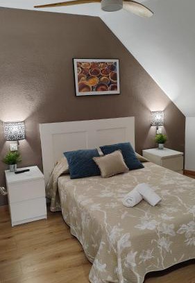 Oviedo City Centre Apartment | Kid-Friendly Getaway at El Ático de la Estación