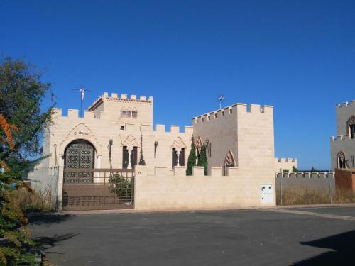 El Robledo Villa | El Alcázar: Exceptional Oceanfront Getaway for Families