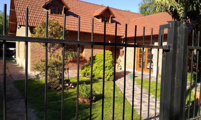 Villa General Belgrano House | Experience El Alemán: Pet-Friendly Stay with Pool Access