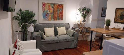 Centro - Sagrario Apartment | Discover El Almirez: Family-Friendly 4-Star Retreat