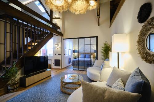 Gijon City Centre Apartment | Experience El Amarre: Oceanfront Retreat with History