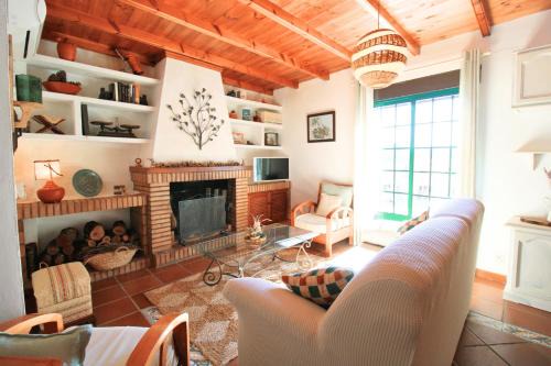 Linares de la Sierra House | Oceanfront Bliss at El Balcón de Linares by SIERRA VIVA