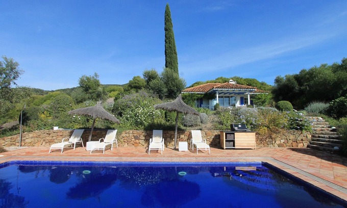 Gaucin Villa | El Caprichio: Family-Friendly Retreat with Pool at Costa del Sol