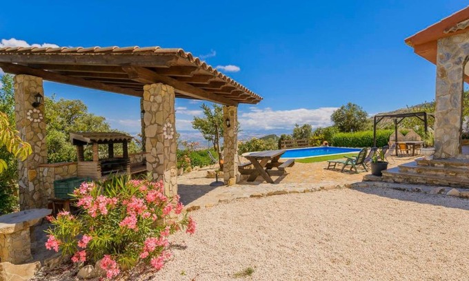 Illora House | Highly Rated El Carpintero Íllora with Private Pool Retreat