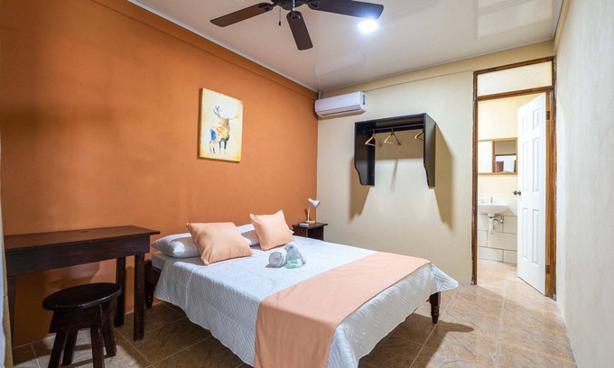 Canas Dulces Bed & Breakfast | Cozy El Cocobolo B&B with Free Wifi and Breakfast