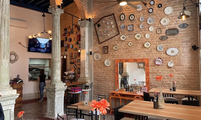 Centro Havana House | Experience El Cuarto de Tula: Rated 9.4 with Spa & Dining