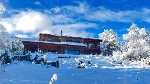 Lanin National Park House | Oceanfront Getaway at El Destino - Rated 8/10 by Guests