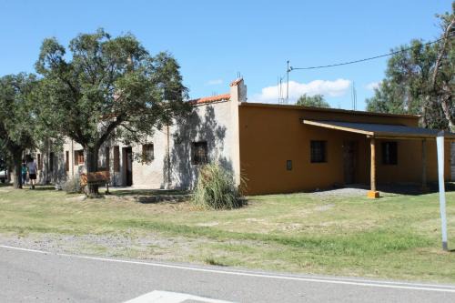 San Alberto Department Cabin | Pet-Friendly El Faro Casa de Campo: Rated 10/10 by Guests