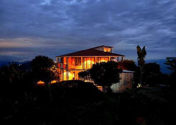 La Estrella Cabin | Pet-Friendly El Filito: Rated 9/10 with Cozy Amenities