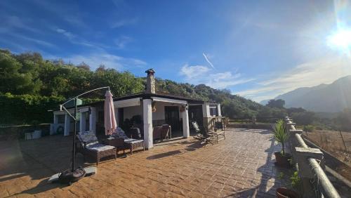Jimera de Libar Ski Chalet | Unforgettable El Higuerón: Guest Rated 9.9 with Ocean Views