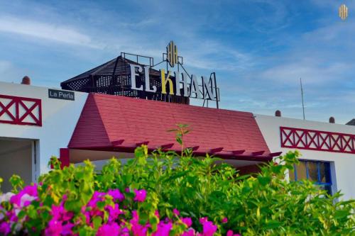 El Hadaba Hotel | Oceanfront El Khan Sharm Hotel with Pool and Breakfast