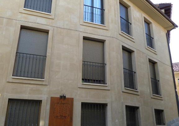 Elciego Apartment | Discover El Lagar De ElCiego: Family-Friendly Getaway