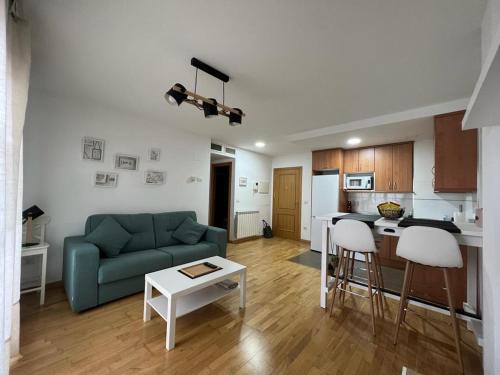 La Puebla de Alfinden Apartment | Family-Friendly Stay at El Llano 3 with 9.3 Guest Rating