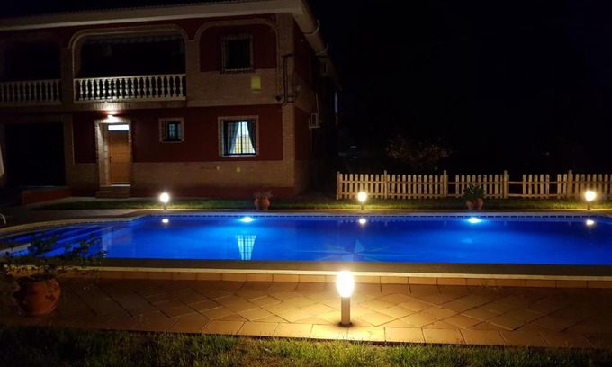 Cordoba Bed & Breakfast | Relax at El Manantial B&B with Oceanfront Views