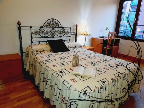 Aranda de Duero Bed & Breakfast | Cozy El Mirador de Isilla II with Kitchen Amenities