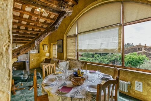 Llampaies House | Premier Stay at El Mirador de Can Gat Vell - 10/10 Rating