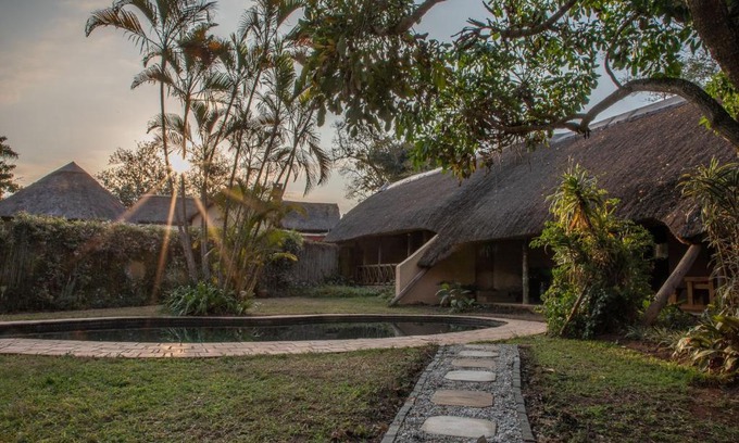 White River Cabin | Inviting El Morado Guest Farm with Pool & Child-Friendly Fun